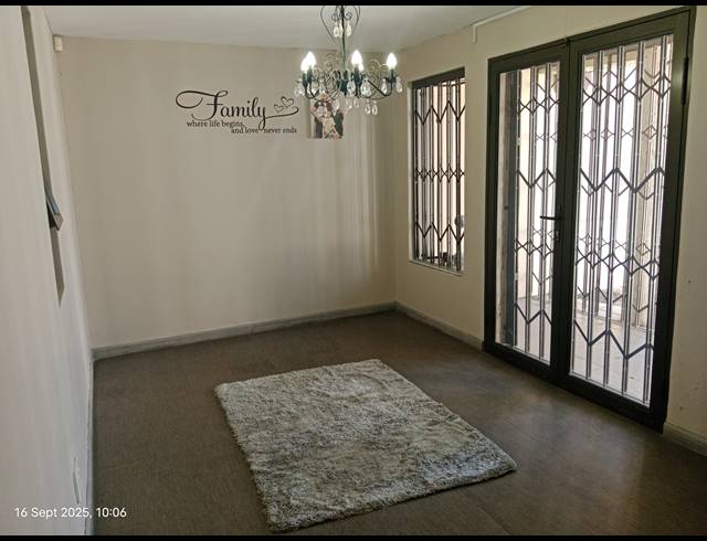 5 BEDROOM HOUSE FOR SALE IN HAYFIELDS